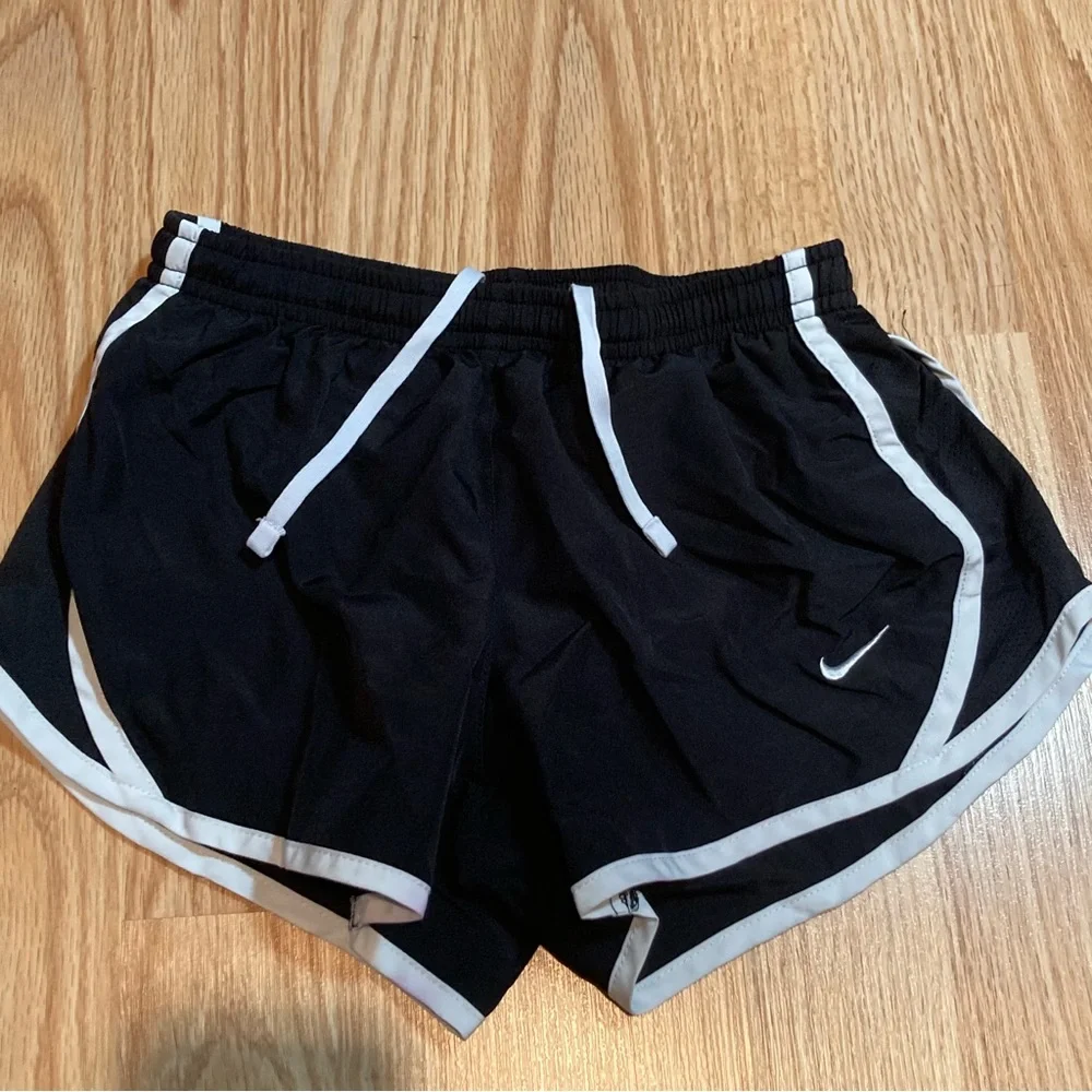 Nike Dri Fit shorts‎ child small